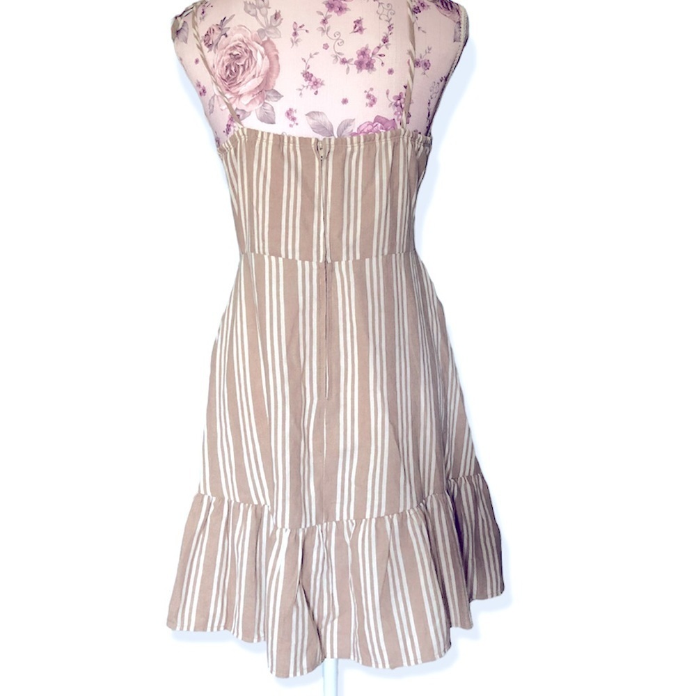 Women Striped Shoulder Tie Khaki Dress - Picture 2 of 4